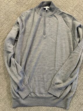 Men’s Large Peter Millar light grey 1/4 zip sweater